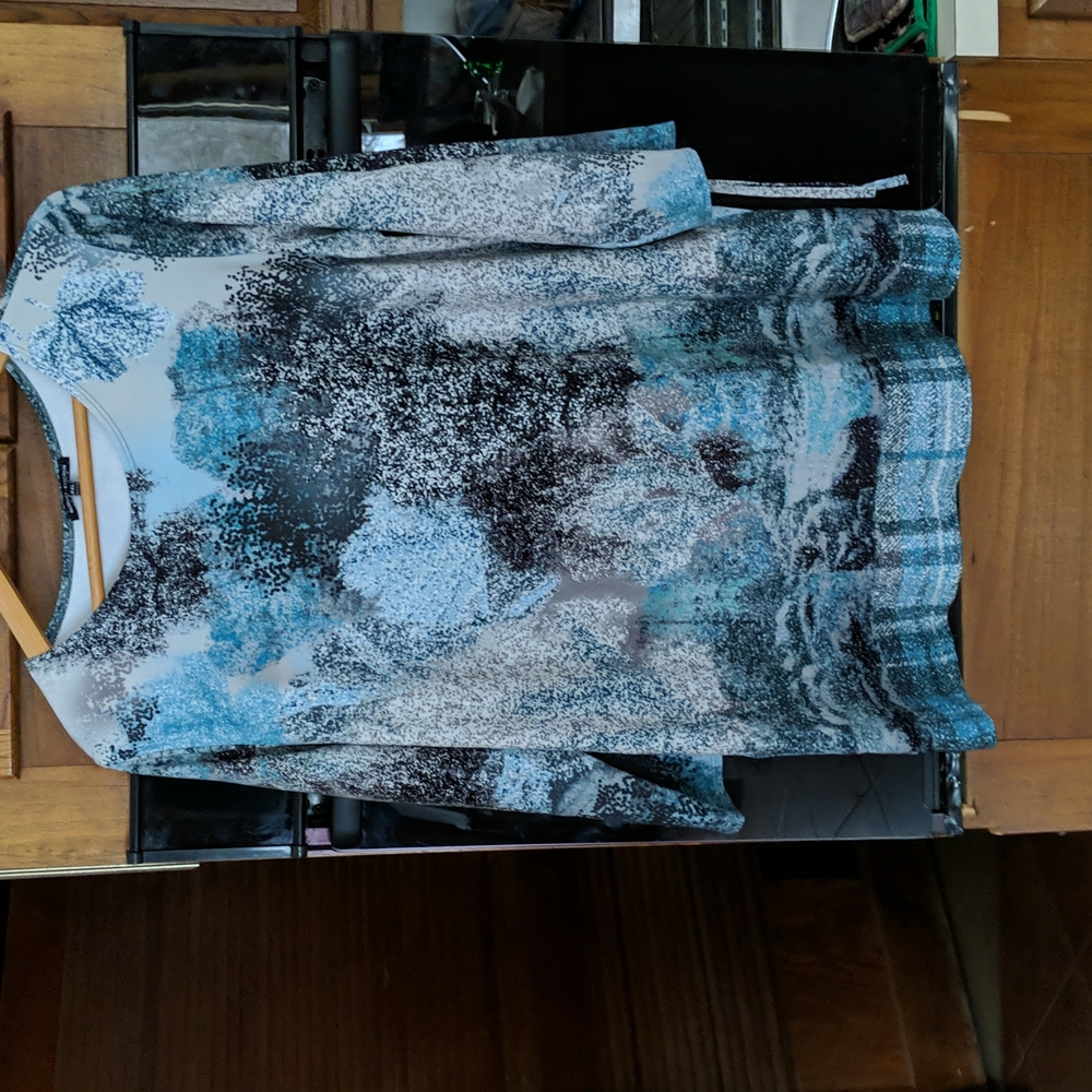 Long sleeved shirt